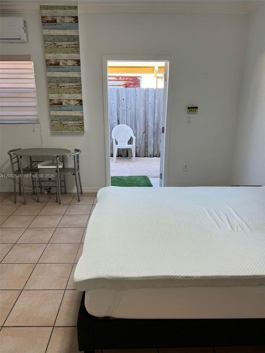 En Renta: $1,200 (1 camas, 1 baños, 1786 Pies cuadrados)