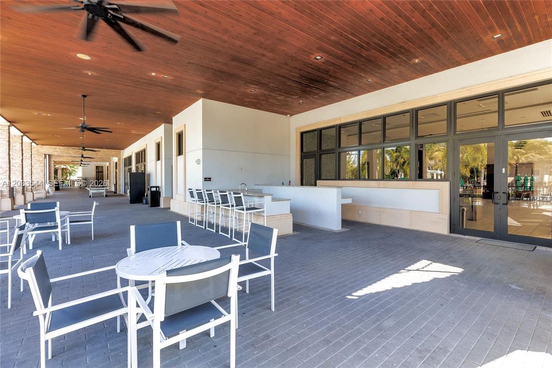 For Rent: $3,150 (3 beds, 2 baths, 1236 Square Feet)