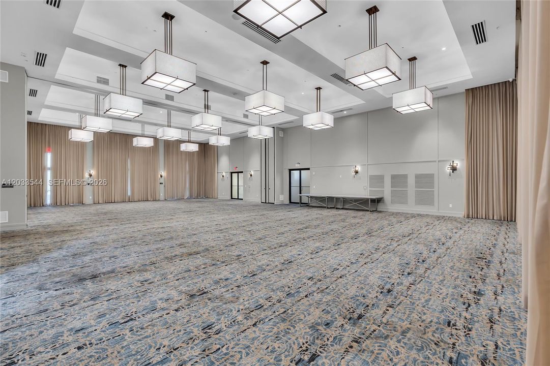 For Rent: $3,150 (3 beds, 2 baths, 1236 Square Feet)