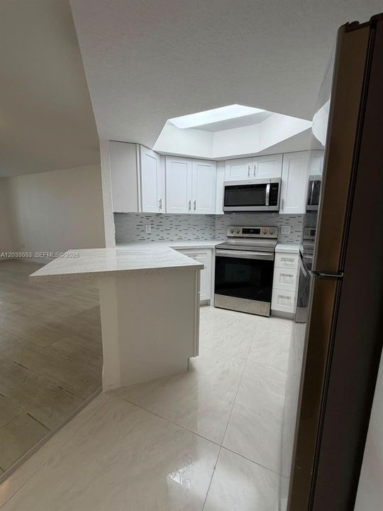 В аренду: $2,500 (2 спален, 2 ванн, 1197 Квадратных фут)