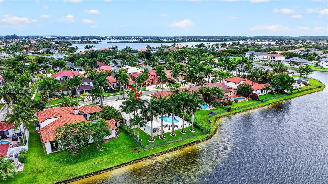 For Sale: $1,850,000 (5 beds, 3 baths, 3591 Square Feet)