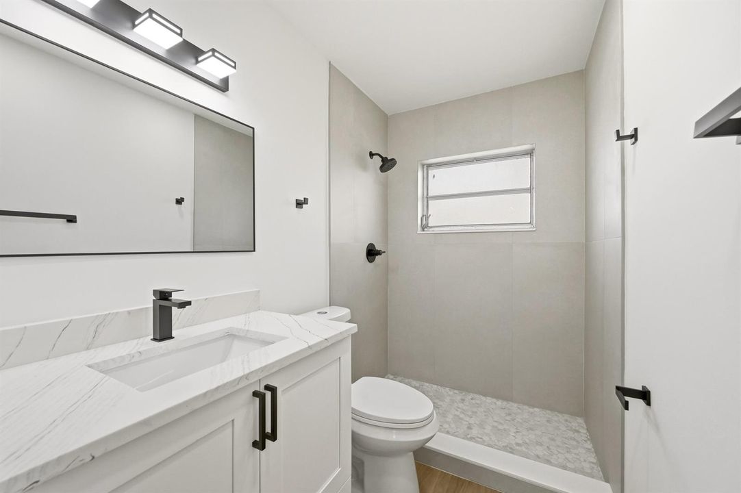 22_stl_8649