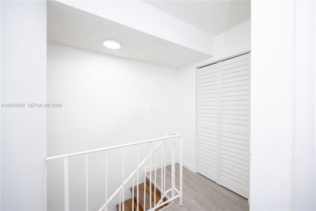 En Venta: $250,000 (2 camas, 1 baños, 955 Pies cuadrados)