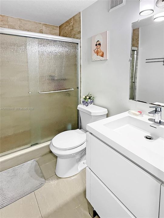 En Renta: $2,200 (3 camas, 2 baños, 1176 Pies cuadrados)