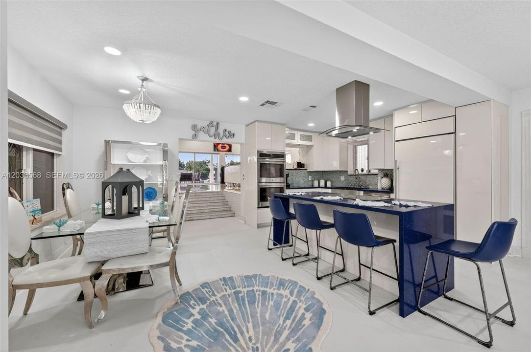 For Rent: $9,600 (3 beds, 3 baths, 2786 Square Feet)