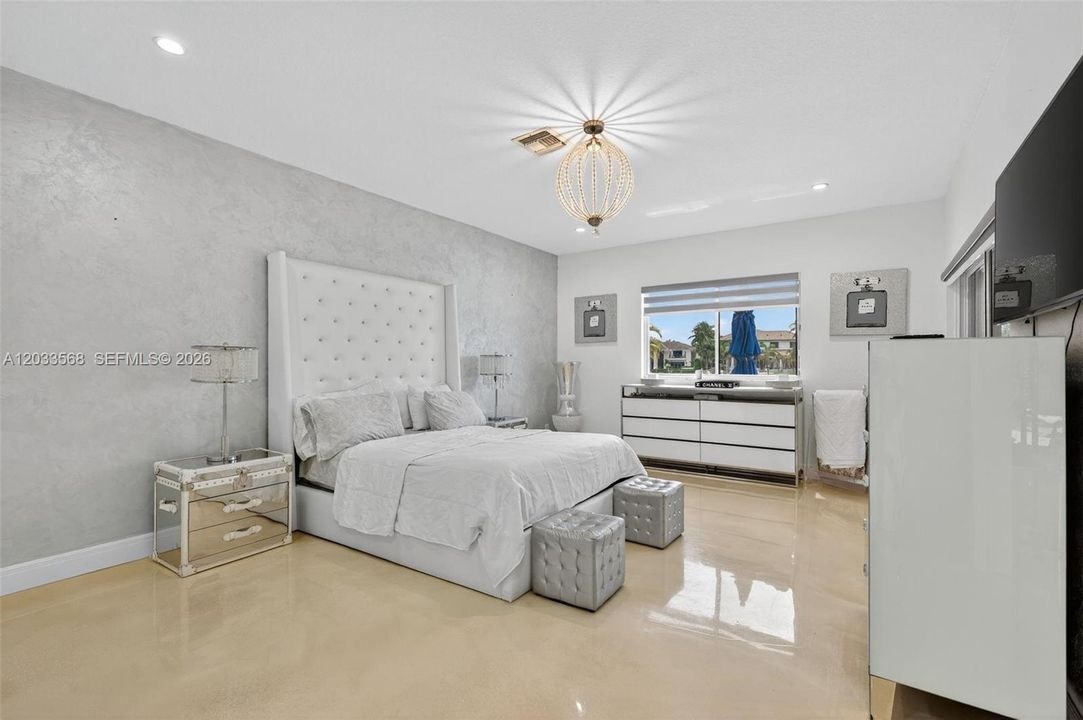 For Rent: $9,600 (3 beds, 3 baths, 2786 Square Feet)