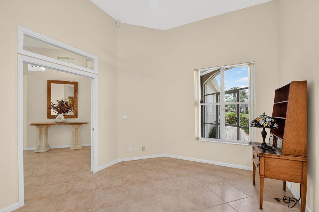 3rd bedroom/den