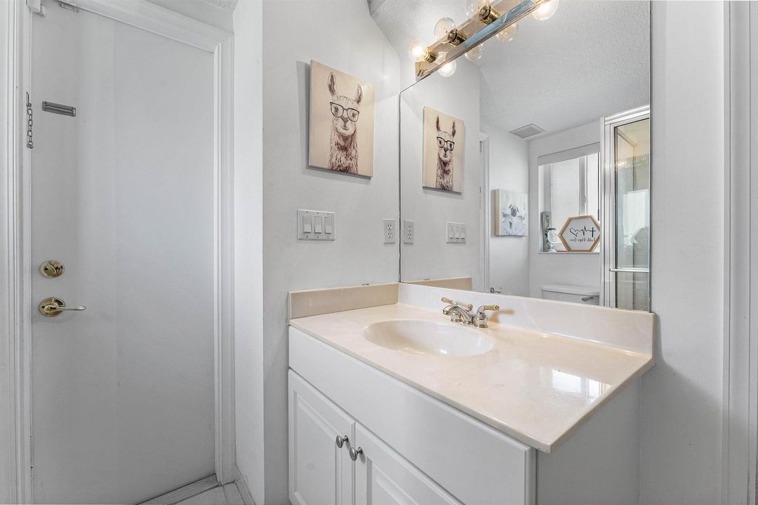 Bathroom 2