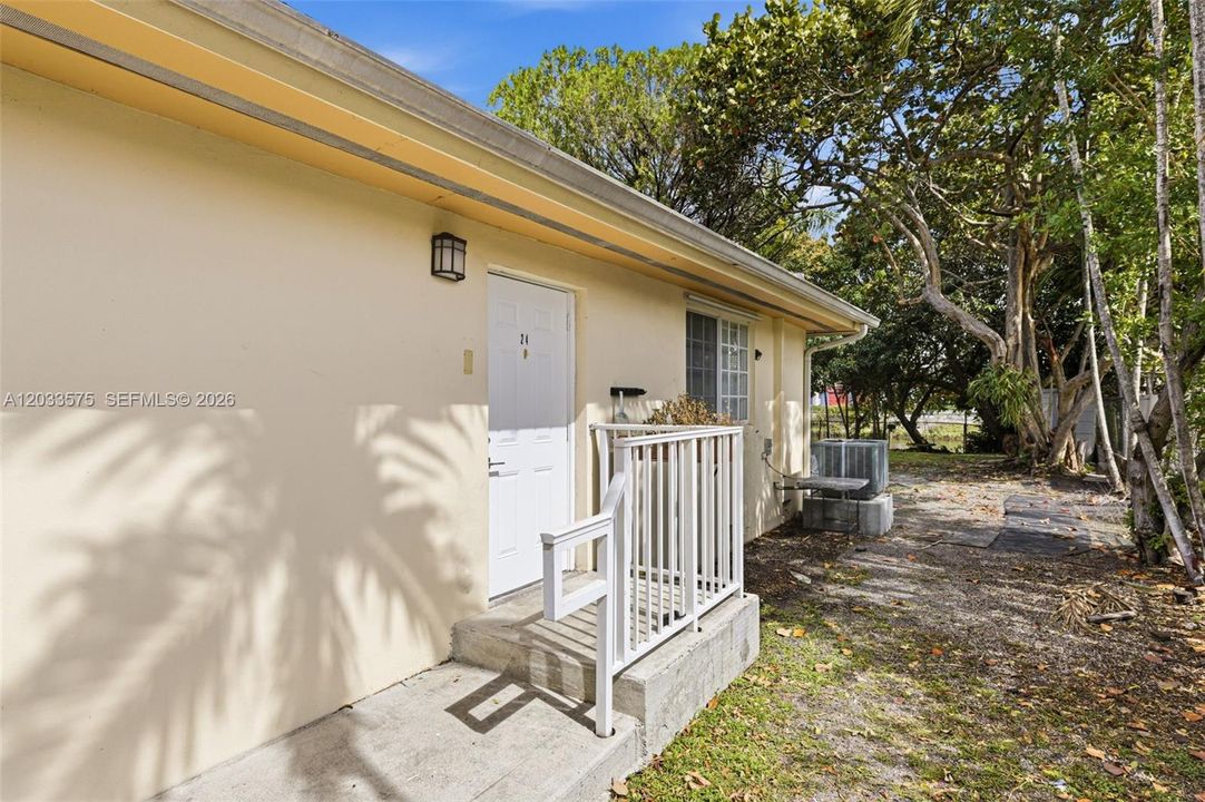 For Rent: $2,200 (2 beds, 1 baths, 0 Square Feet)