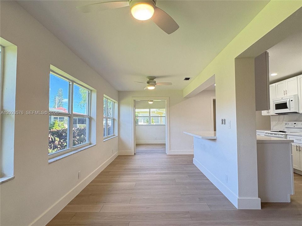 For Rent: $3,100 (3 beds, 2 baths, 1624 Square Feet)