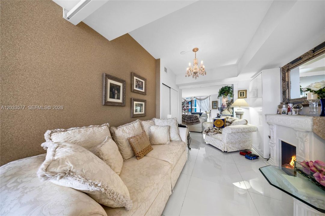 En Venta: $1,490,000 (2 camas, 2 baños, 1798 Pies cuadrados)