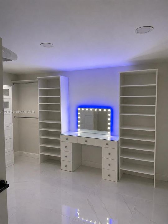 master walk-in closet
