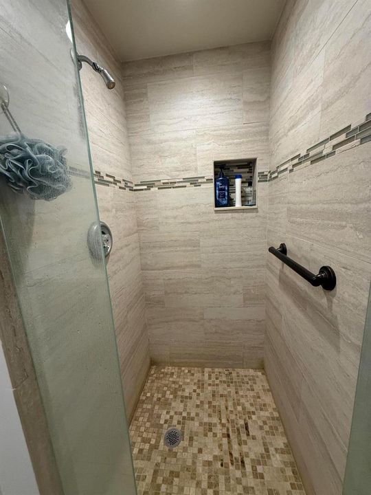 stall shower
