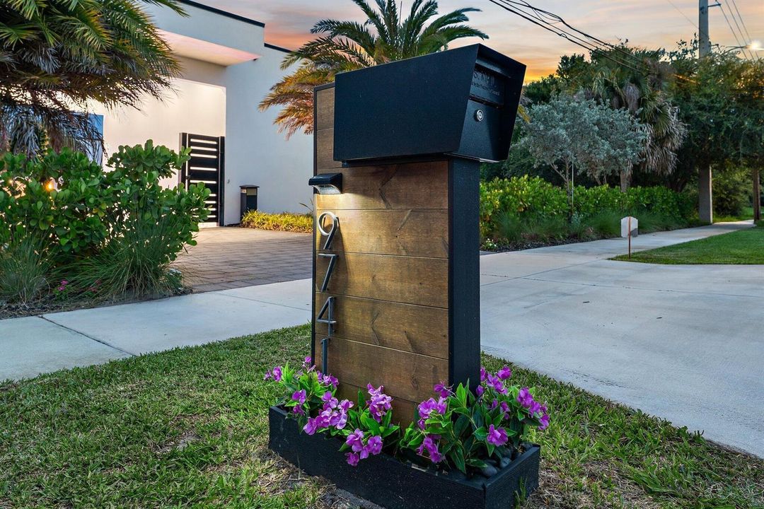 002-9741SEGomezAve-HobeSound-SMALL