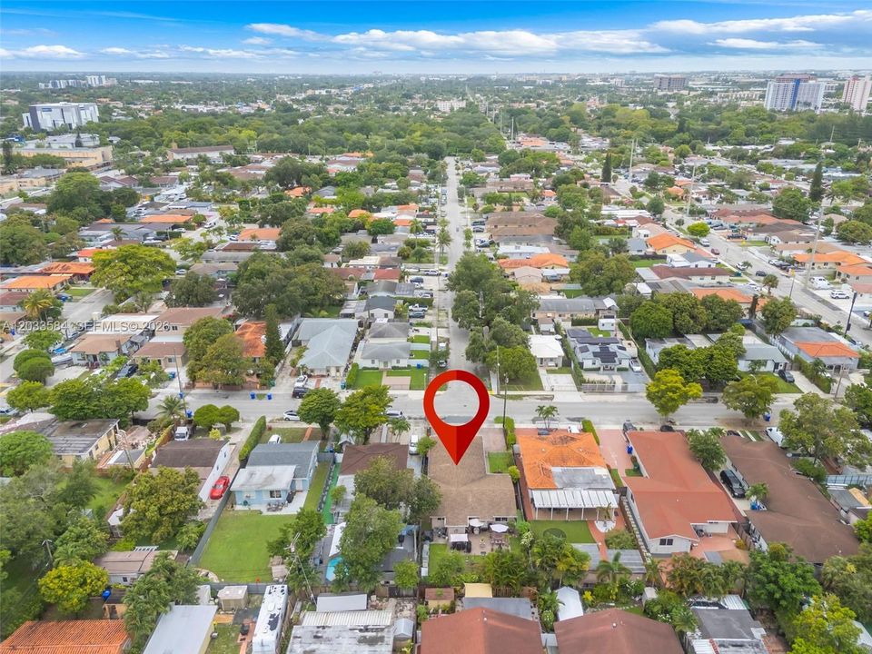 For Sale: $898,000 (0 beds, 0 baths, 1998 Square Feet)