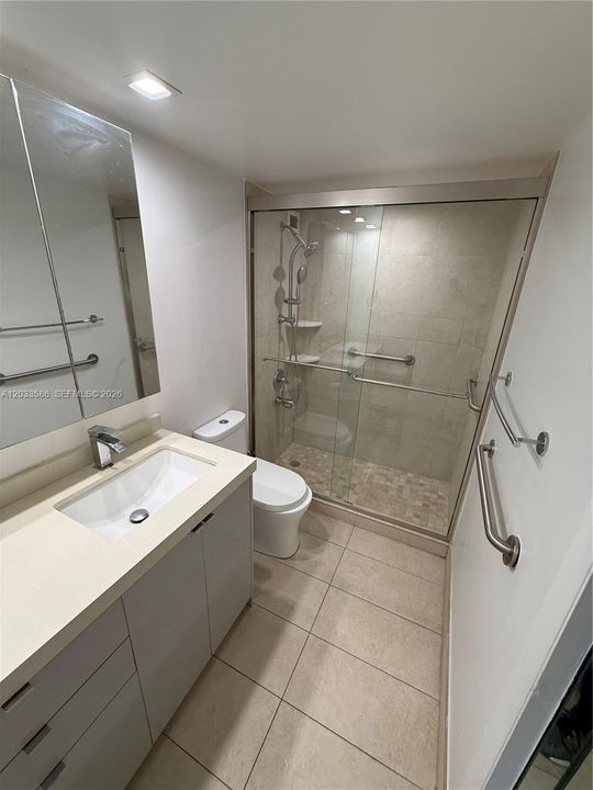 For Rent: $3,250 (2 beds, 2 baths, 1048 Square Feet)