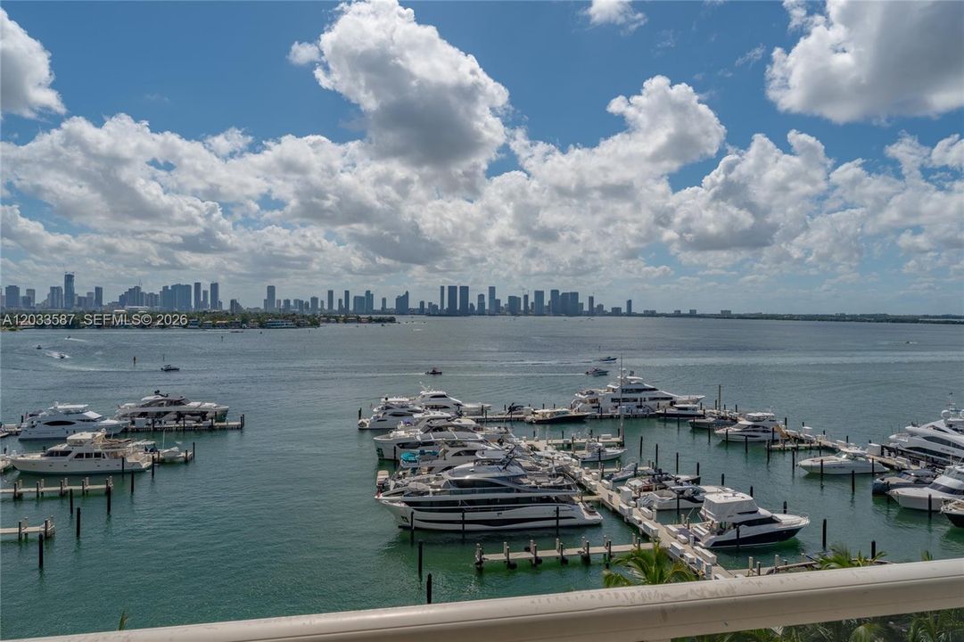 For Sale: $1,450,000 (3 beds, 2 baths, 1550 Square Feet)