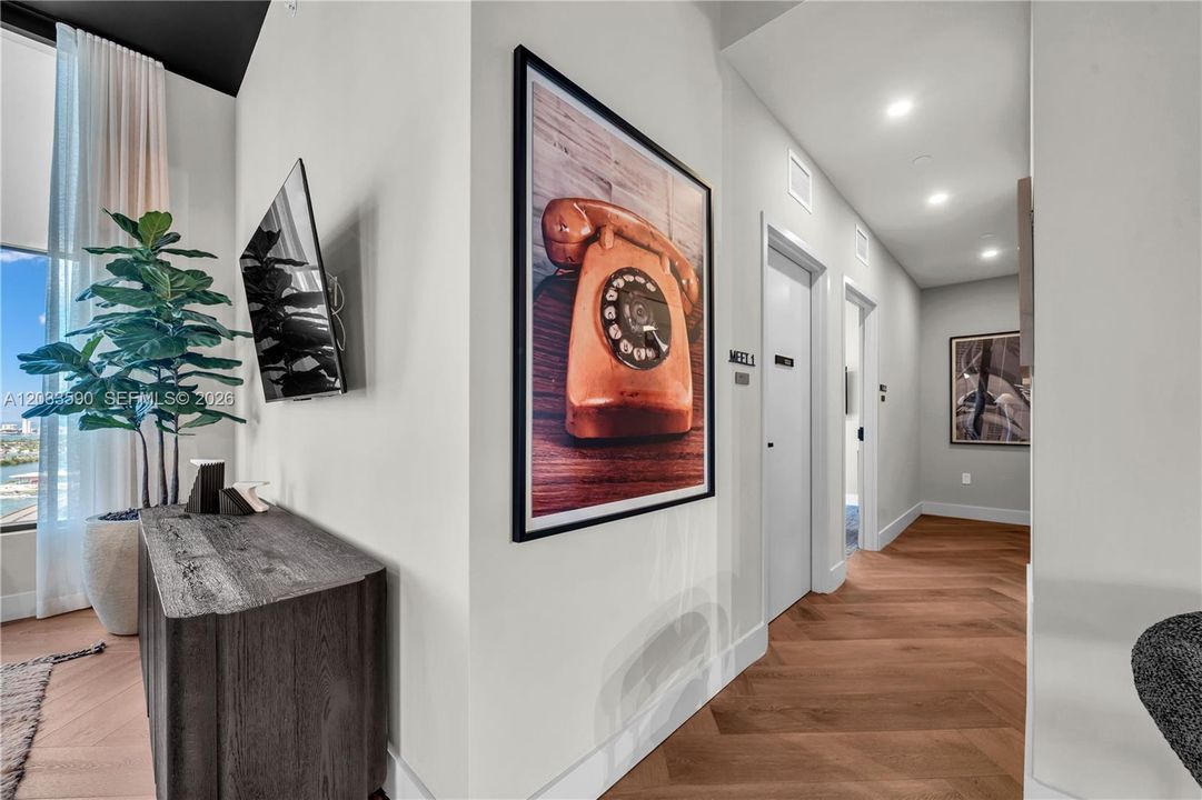 В аренду: $3,000 (0 спален, 1 ванн, 412 Квадратных фут)