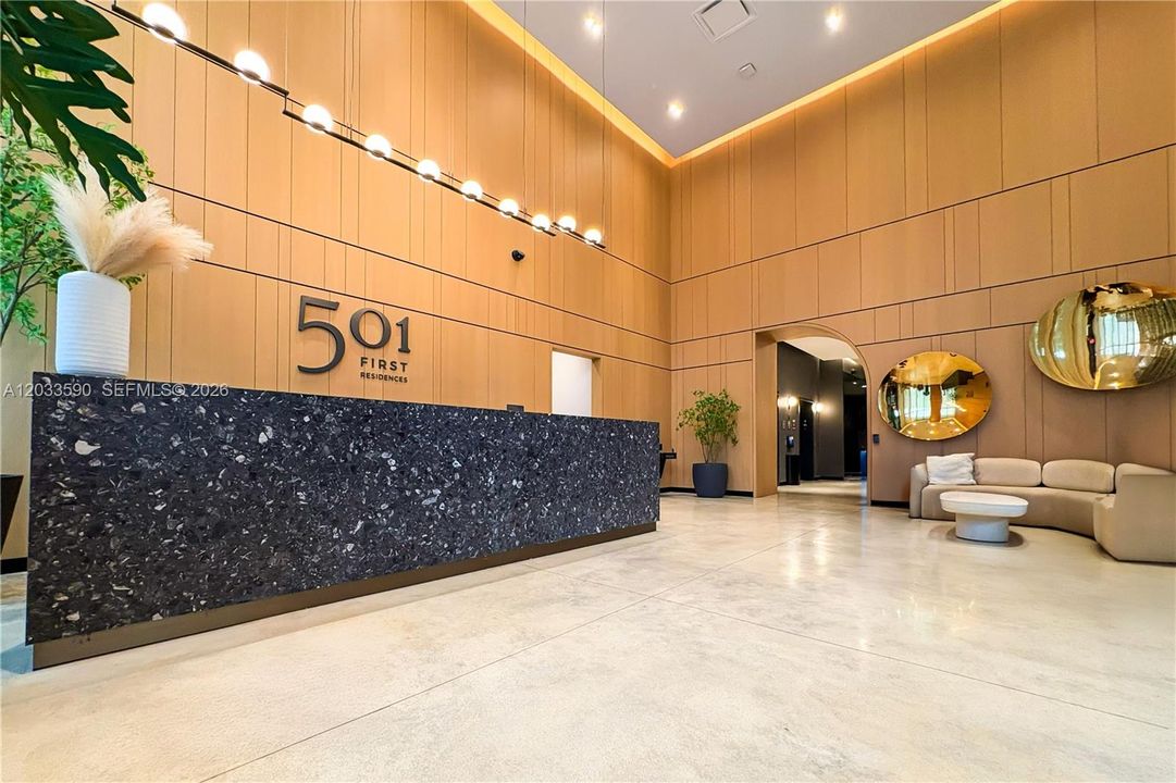 В аренду: $3,000 (0 спален, 1 ванн, 412 Квадратных фут)