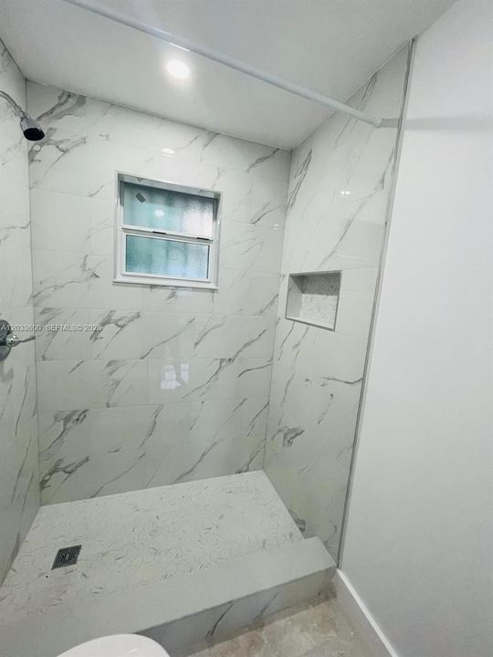 For Sale: $540,000 (3 beds, 2 baths, 1422 Square Feet)