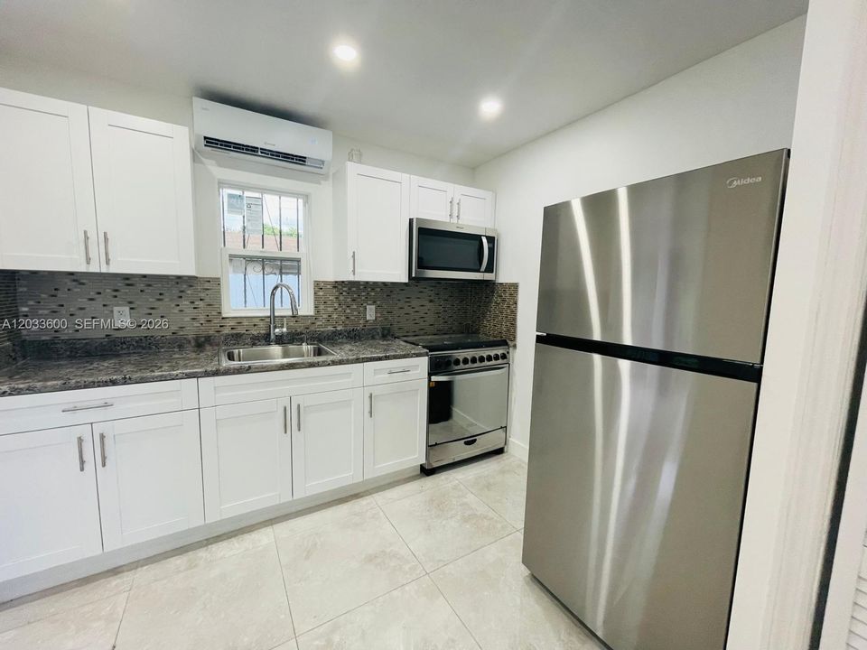 For Sale: $540,000 (3 beds, 2 baths, 1422 Square Feet)