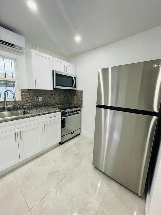 For Sale: $540,000 (3 beds, 2 baths, 1422 Square Feet)
