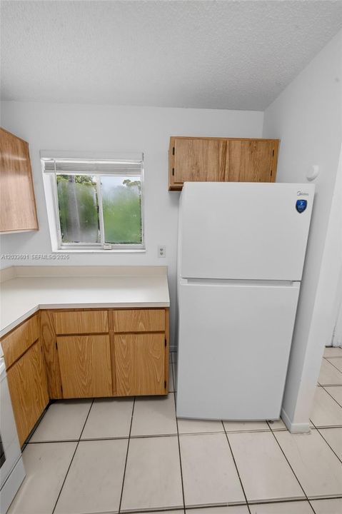 For Rent: $1,950 (2 beds, 2 baths, 832 Square Feet)