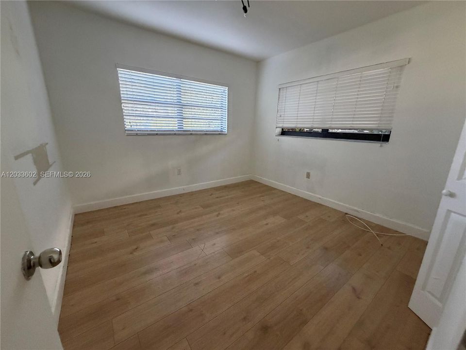 En Venta: $899,900 (3 camas, 2 baños, 1580 Pies cuadrados)