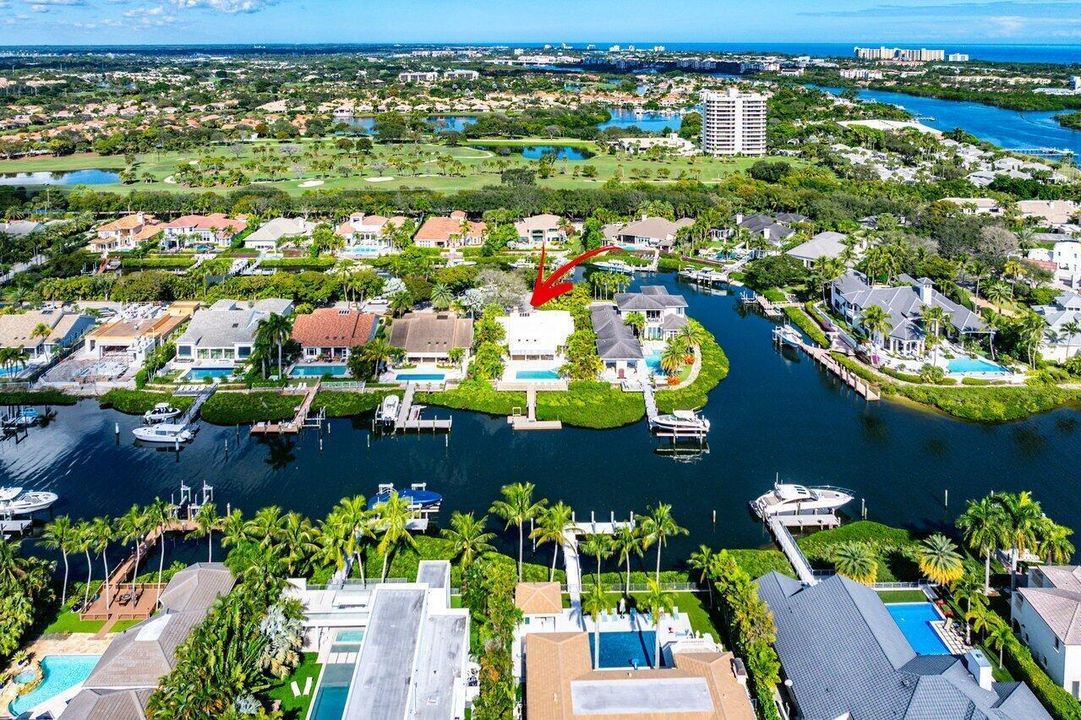215 Island Drive