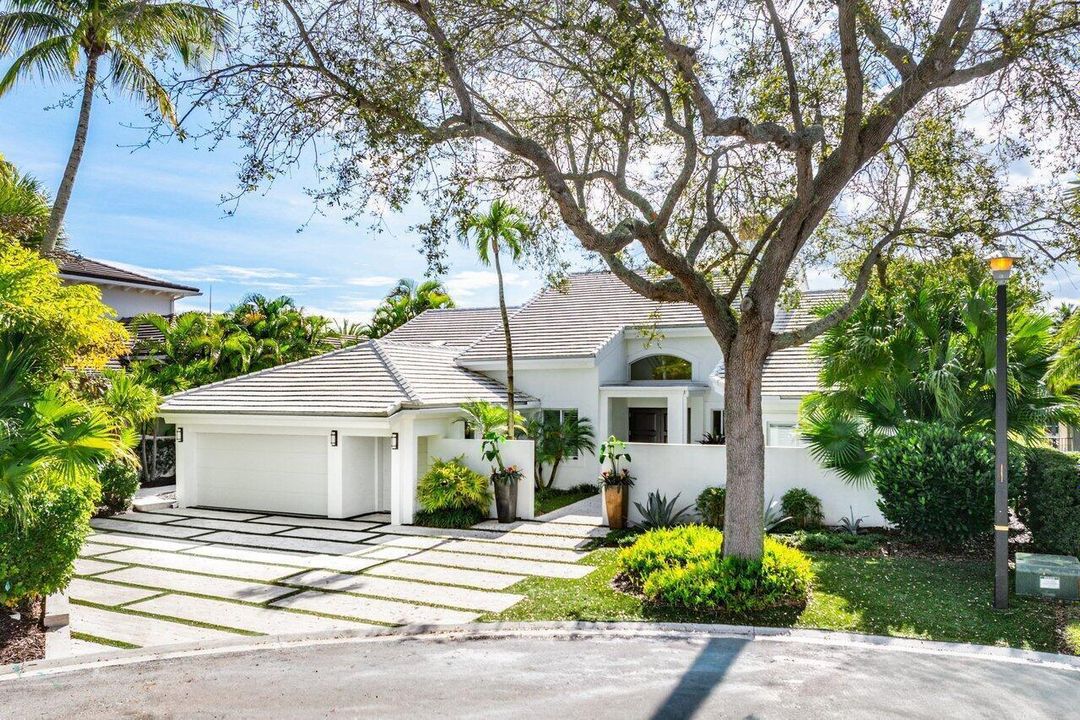 215 Island Drive