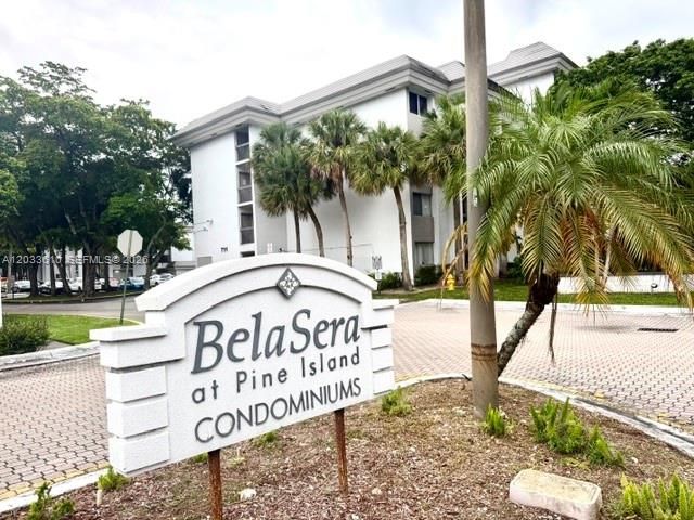 For Rent: $1,700 (1 beds, 1 baths, 764 Square Feet)