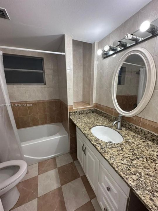 For Rent: $1,550 (1 beds, 1 baths, 746 Square Feet)