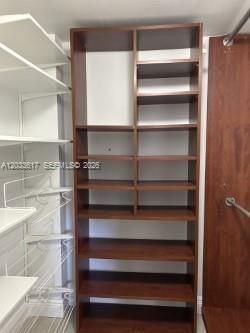For Rent: $2,100 (2 beds, 2 baths, 963 Square Feet)