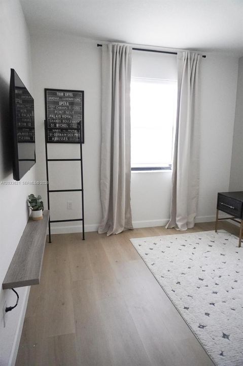 2nd Bedroom