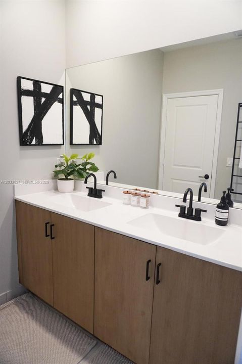 2nd Bathroom with Double Sink Vanity