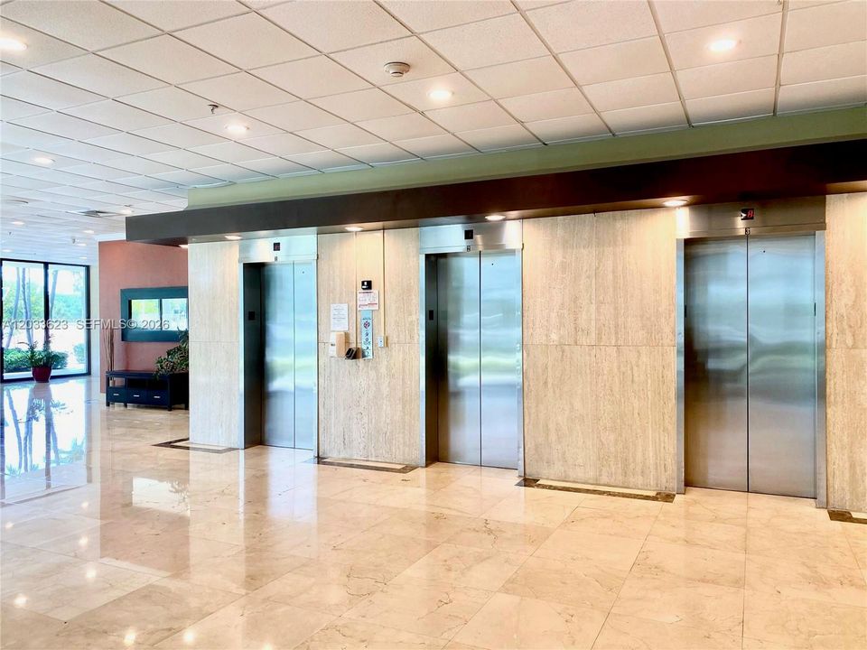 En Venta: $252,000 (1 camas, 1 baños, 705 Pies cuadrados)