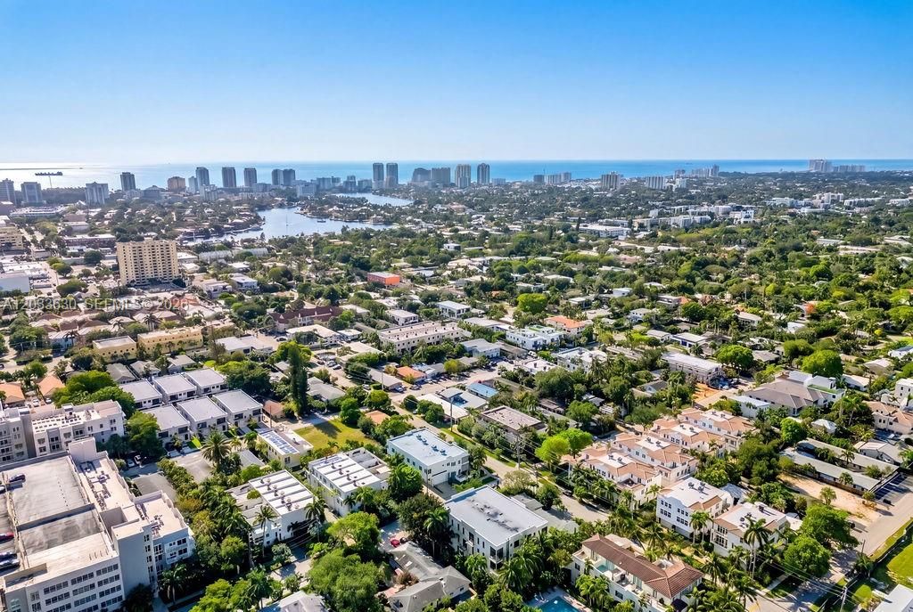 For Sale: $1,675,000 (3 beds, 3 baths, 2623 Square Feet)