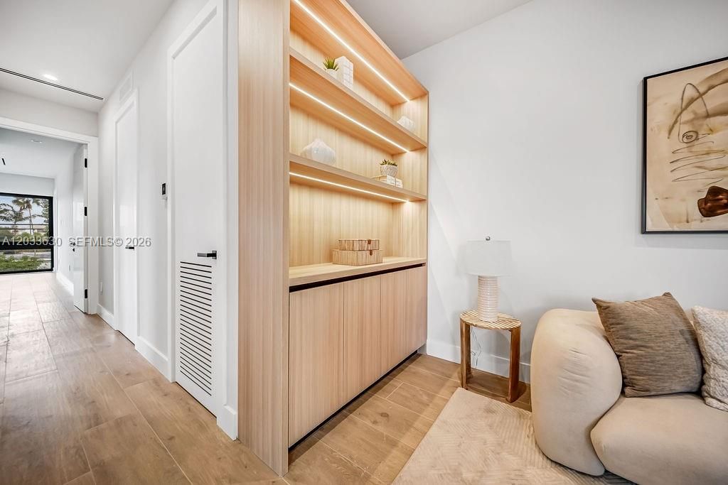 For Sale: $1,675,000 (3 beds, 3 baths, 2623 Square Feet)