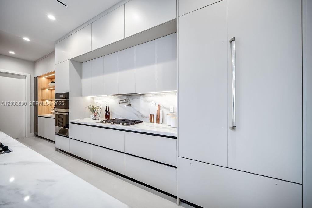 For Sale: $1,675,000 (3 beds, 3 baths, 2623 Square Feet)