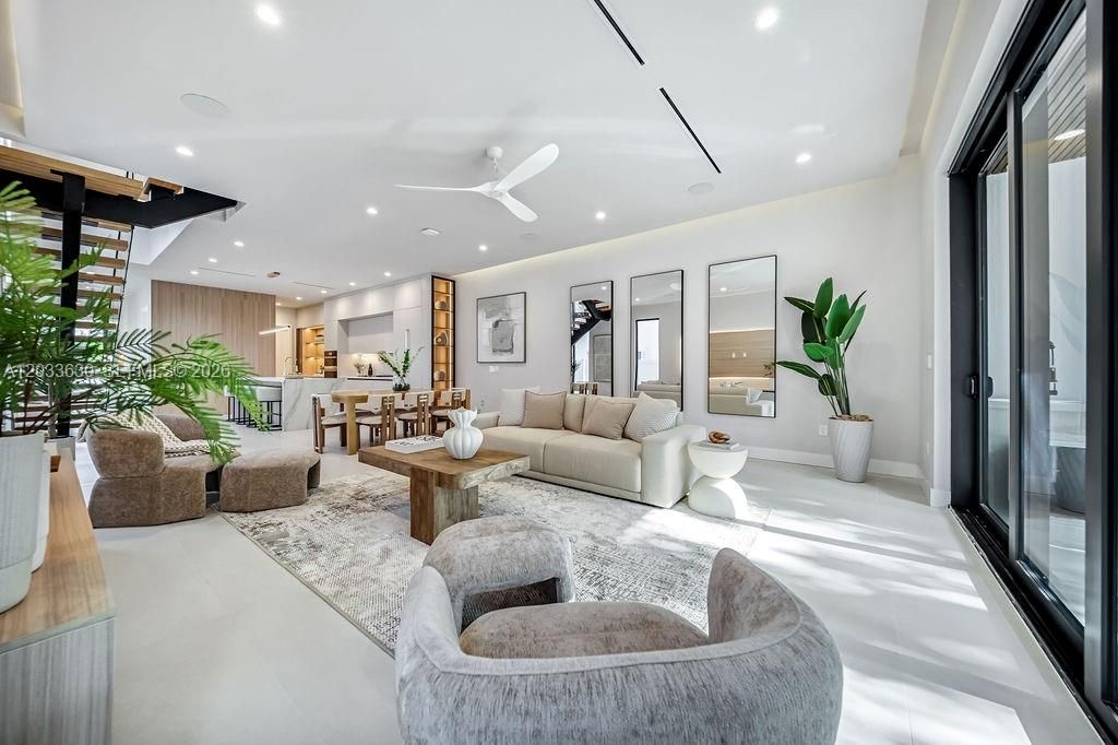 For Sale: $1,675,000 (3 beds, 3 baths, 2623 Square Feet)