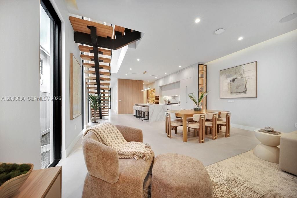 For Sale: $1,675,000 (3 beds, 3 baths, 2623 Square Feet)