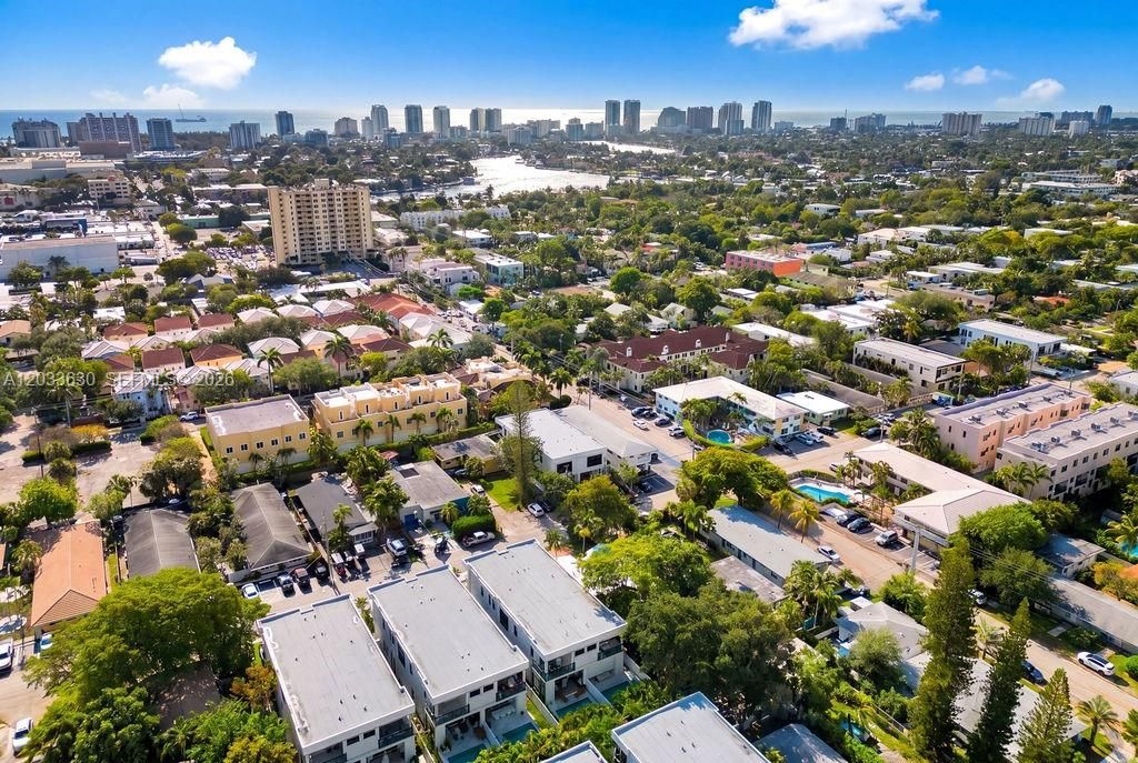 For Sale: $1,675,000 (3 beds, 3 baths, 2623 Square Feet)