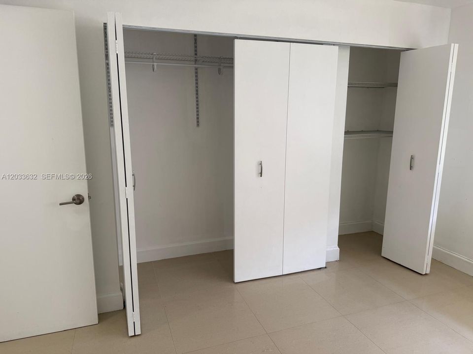 For Rent: $3,000 (2 beds, 2 baths, 1165 Square Feet)