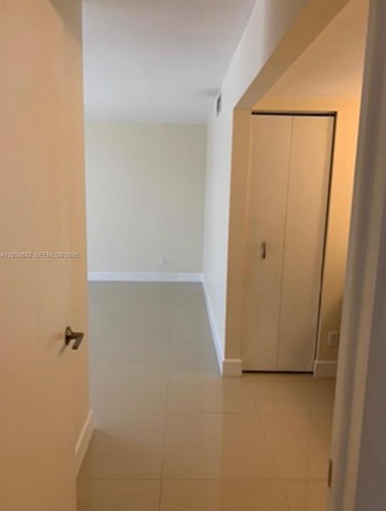 For Rent: $3,000 (2 beds, 2 baths, 1165 Square Feet)