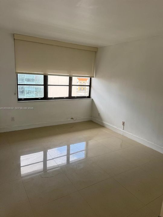 For Rent: $3,000 (2 beds, 2 baths, 1165 Square Feet)