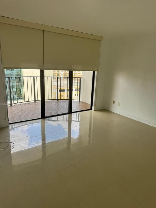 For Rent: $3,000 (2 beds, 2 baths, 1165 Square Feet)
