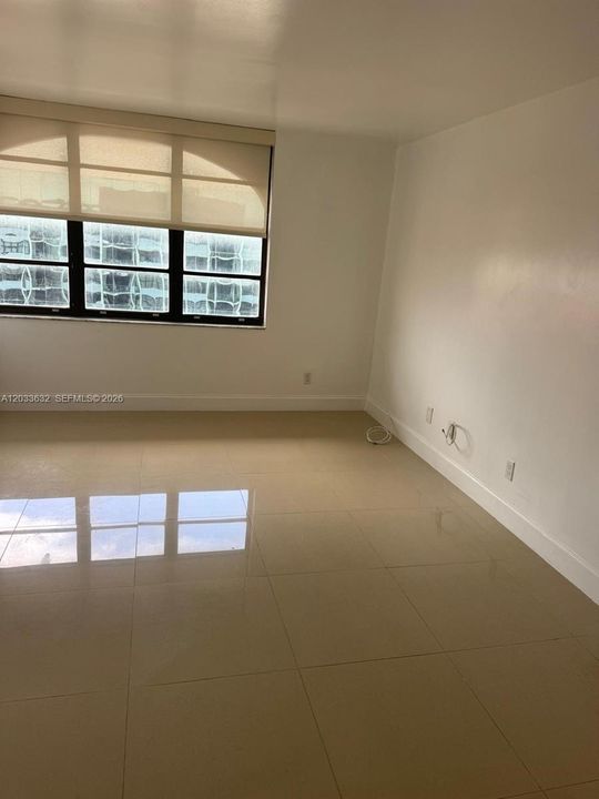 В аренду: $3,000 (2 спален, 2 ванн, 1165 Квадратных фут)