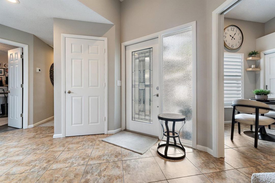 007-2387SWFoxpointWay-PalmCity-SMALL
