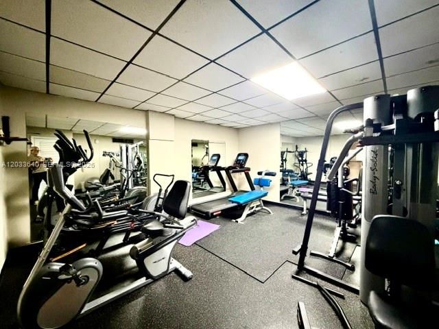 En Venta: $295,000 (2 camas, 2 baños, 1190 Pies cuadrados)