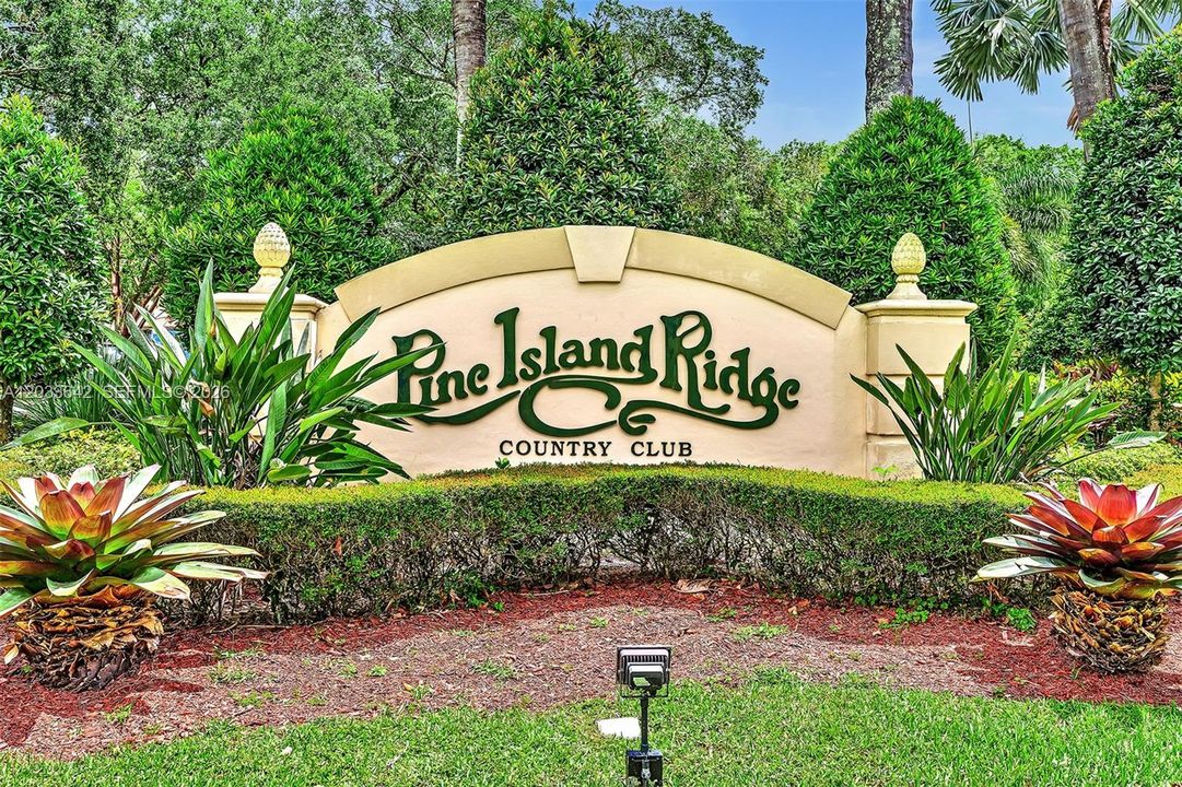 For Rent: $1,750 (1 beds, 1 baths, 850 Square Feet)